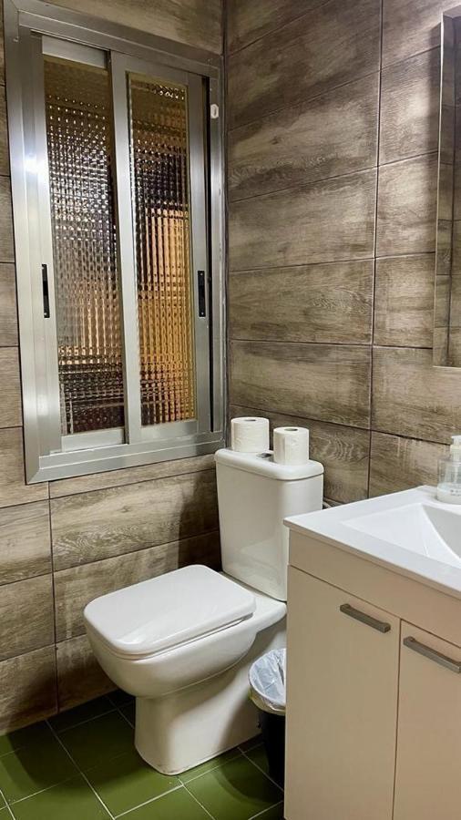 Punta Me Suites Next To Gran Via Madrid Bagian luar foto